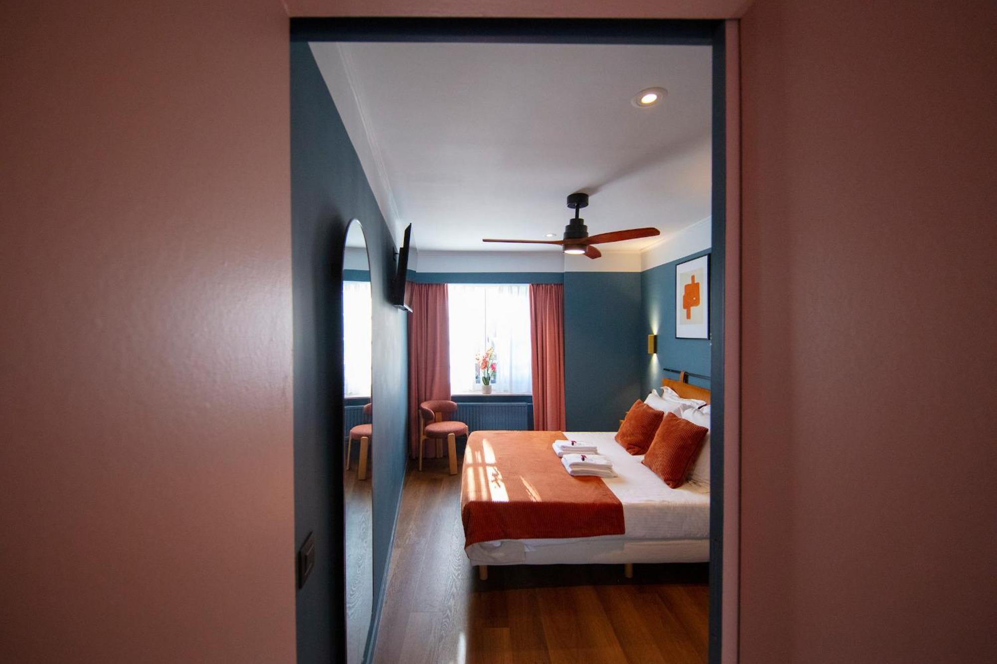 Hotel Gillis Eight By Romy&Travis Brujas Exterior foto